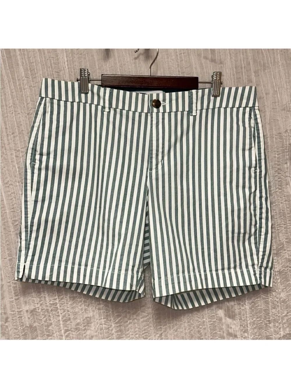 ON 12 Teal White Vertical Stripes 6.5” Mid Rise Everyday Cotton Shorts